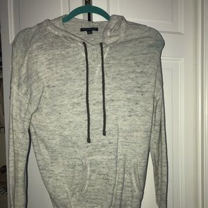 american eagle sweat shirt!